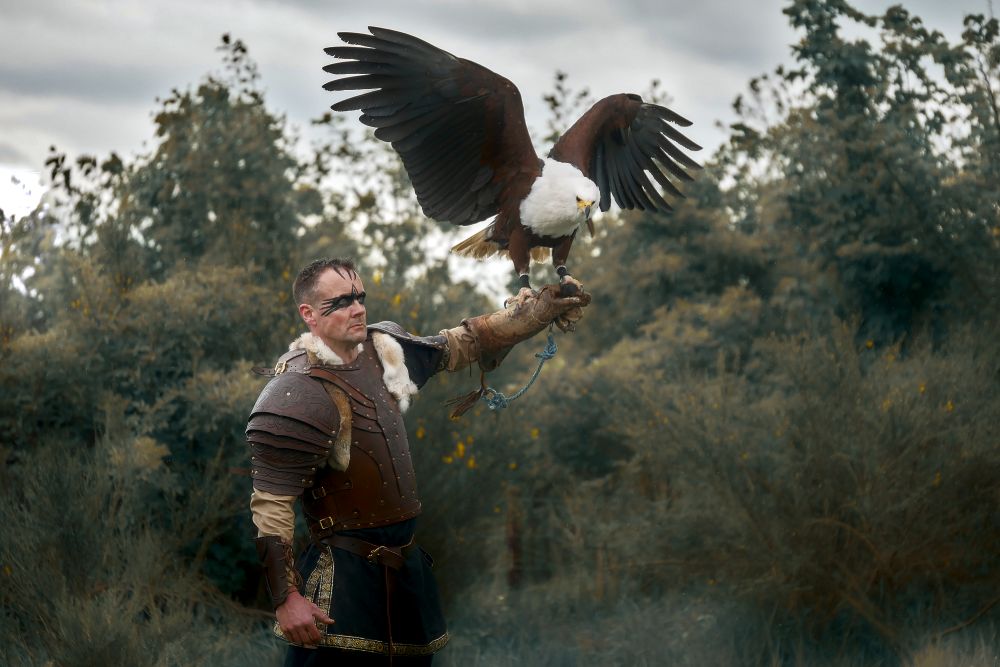 Krieger Patrick mit Adler